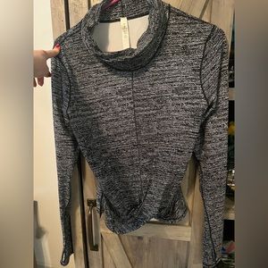 Lululemon long sleeve